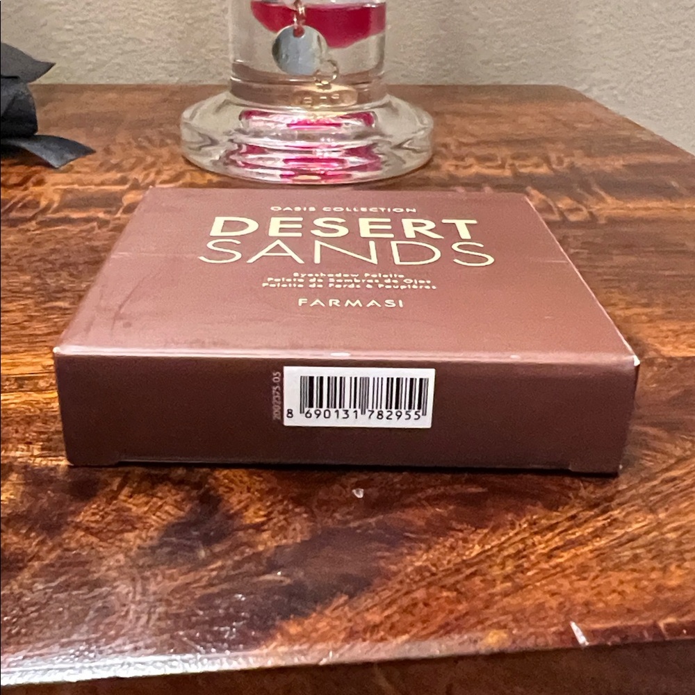 Farmasi Oasis Collection Eyeshadow Palette in Desert Sands, New - Picture 7 of 13